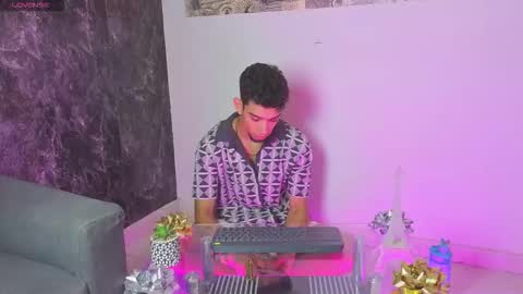 Snapshot of prince_arthur77 chatting on 5, 3, 2026 prince_arthur77 online show from 5, 3, 2026