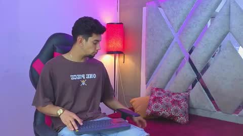 Snapshot of prince_arthur77 chatting on 13, 3, 2026 prince_arthur77 online show from 13, 3, 2026