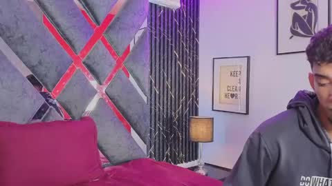 prince_arthur77 online show from 28, 4, 2026