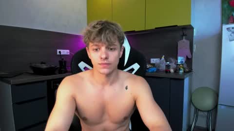 Snapshot of prince_nik chatting on 14, 6, 2026 prince online show from 14, 6, 2026