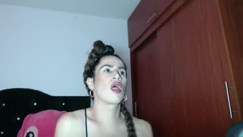 Snapshot of princes_ass111 chatting on 10, 10, 2025 Chica Sexy Sexy Ass online show from 10, 10, 2025