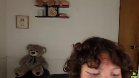 An online show from 24, 10, 2025