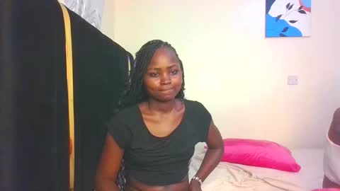 Snapshot of princess_bee1 chatting on 29, 11, 2025 princess online show from 29, 11, 2025