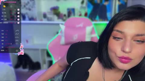 Snapshot of princess_linlin chatting on 11, 1, 2025 Lina online show from 11, 1, 2025