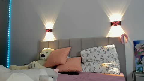 Snapshot of princess_nier chatting on 4, 1, 2025 Princess Diana online show from 4, 1, 2025