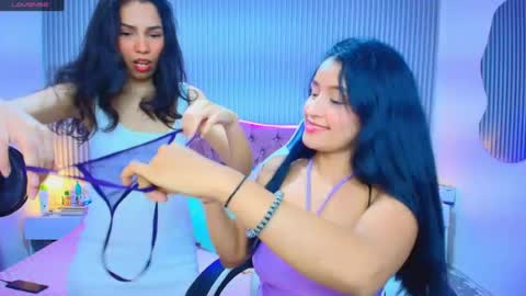 princess_petite18 online show from 19, 6, 2026