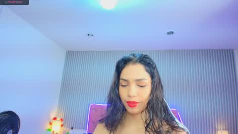 princess_skinny18 online show from 23, 6, 2026