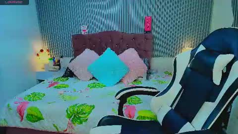 princess_skinny18 online show from 22, 7, 2026