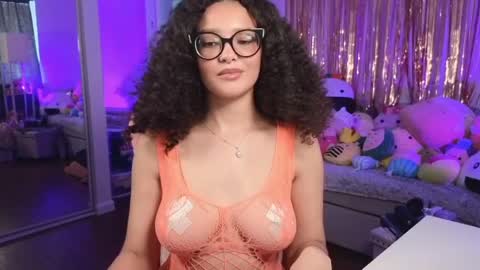 Amber online show from 5, 5, 2026