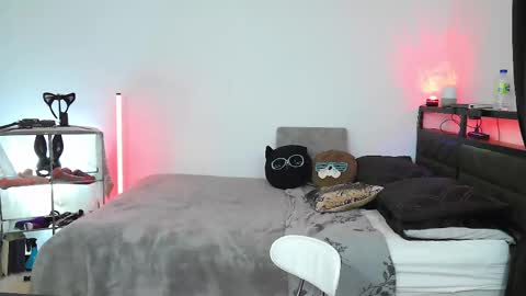 Snapshot of princessavavictoria chatting on 8, 11, 2025 Princessavavictoria online show from 8, 11, 2025