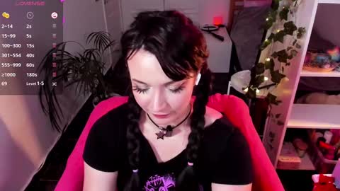 Princess Foxy online show from 17, 1, 2025