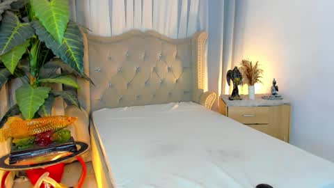 PrincessDONT FORGET TO FOLLOW ME online show from 2, 12, 2025