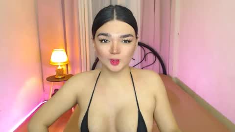 PrincessDONT FORGET TO FOLLOW ME online show from 5, 8, 2026