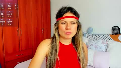 Snapshot of princessmariana25 chatting on 6, 3, 2026 princessmariana25 online show from 6, 3, 2026