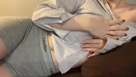 Snapshot of princessof_lust chatting on 15, 12, 2025 Kris3 online show from 15, 12, 2025