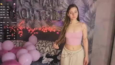 Hina online show from 24, 4, 2026