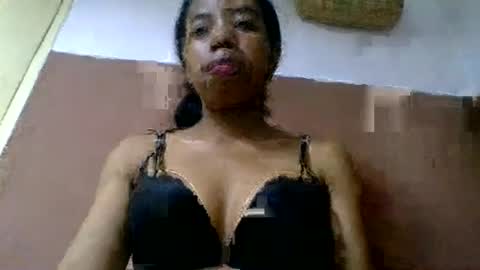 prisca880319 online show from 16, 7, 2026