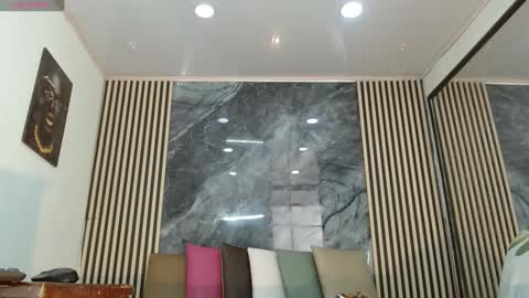 priscilarainbow online show from 7, 2, 2025