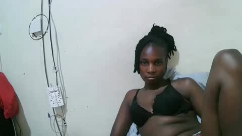 pritty_amber online show from 18, 4, 2026