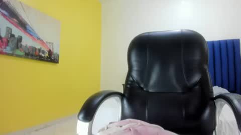 priyastar_ online show from 23, 7, 2026