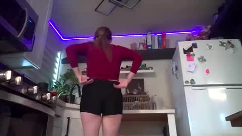 Snapshot of properfuct chatting on 14, 1, 2026 Properfuct online show from 14, 1, 2026