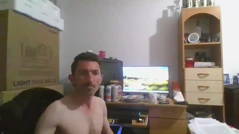 Snapshot of prosexualny chatting on 25, 4, 2026 Mariusz online show from 25, 4, 2026