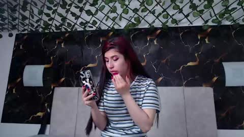 Snapshot of provincute chatting on 8, 5, 2026 Adris Juan online show from 8, 5, 2026