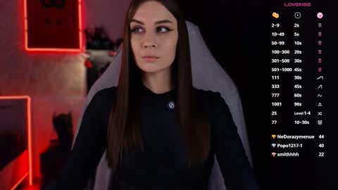 Snapshot of psy_vibe chatting on 17, 10, 2025 Elena online show from 17, 10, 2025