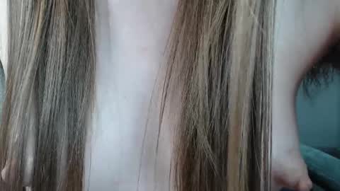 Snapshot of psychegirl chatting on 14, 2, 2025 psychegirl online show from 14, 2, 2025