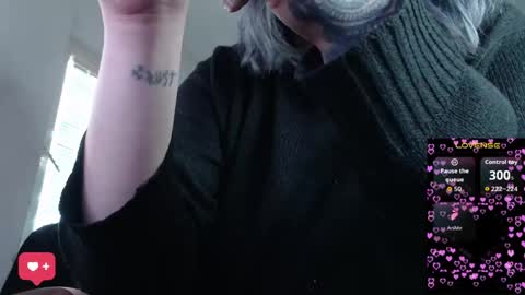 OlivePsy online show from 23, 4, 2026