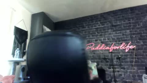 Krystle online show from 4, 8, 2026