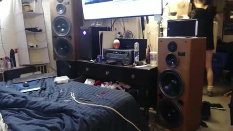 puff0169 online show from 17, 4, 2026