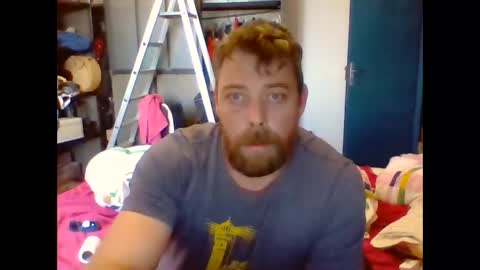 Snapshot of pug2222 chatting on 4, 12, 2024 pug2222 online show from 4, 12, 2024