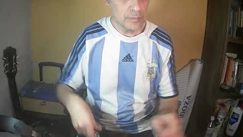 puky_mza online show from 4, 12, 2025