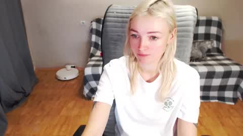 Snapshot of puma_ma chatting on 13, 1, 2026 Polly online show from 13, 1, 2026