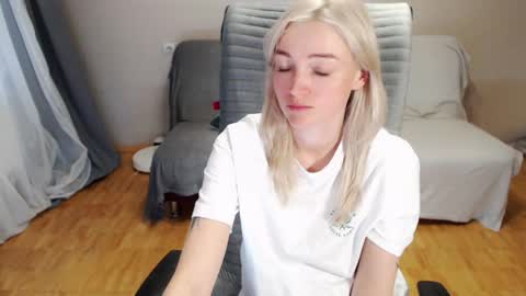 Polly online show from 21, 4, 2026