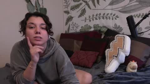 Snapshot of punkpuppy chatting on 6, 1, 2025 emmy online show from 6, 1, 2025