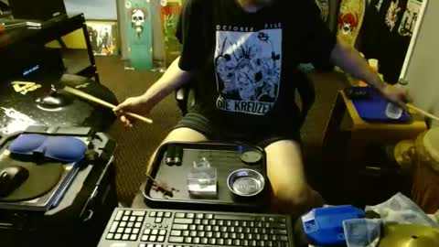 Snapshot of punkypapi chatting on 10, 3, 2025 Jojo online show from 10, 3, 2025