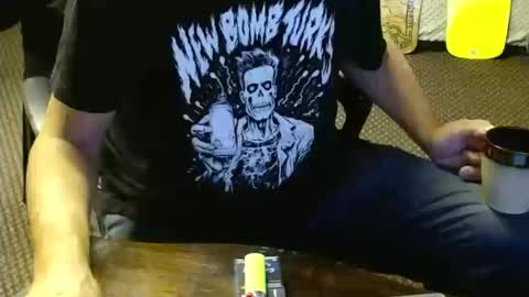 Snapshot of punkypapi chatting on 14, 10, 2025 Jojo online show from 14, 10, 2025