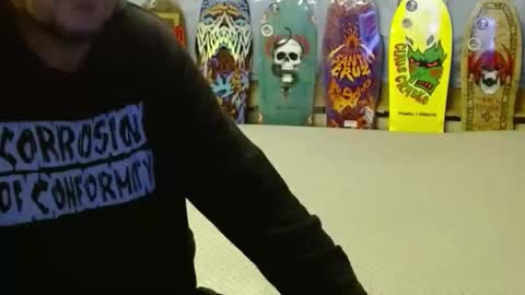 Snapshot of punkypapi chatting on 24, 10, 2025 Jojo online show from 24, 10, 2025