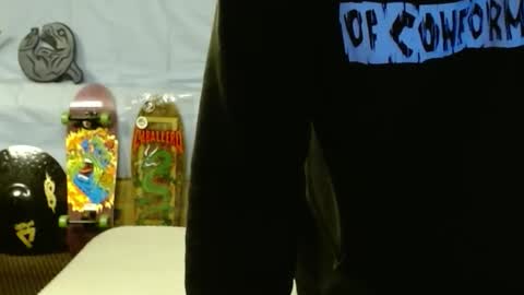 Snapshot of punkypapi chatting on 29, 10, 2025 Jojo online show from 29, 10, 2025