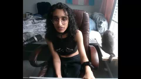 puppygirltoast online show from 29, 7, 2026