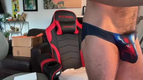 Pup Scritch online show from 27, 4, 2026