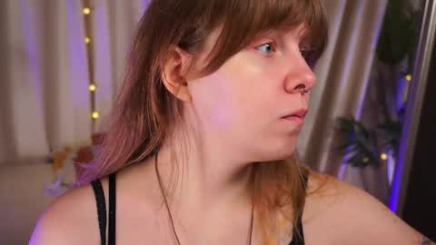 constant schedule Wednesday  Friday  Saturday  Sunday  The Rosemarie online show from 7, 10, 2025