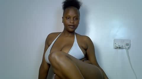 Snapshot of pure_seductive chatting on 21, 5, 2026 pure_seductive online show from 21, 5, 2026