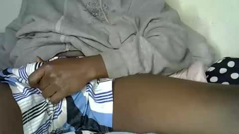 Snapshot of pureblack_ chatting on 11, 10, 2025 Pureblack online show from 11, 10, 2025