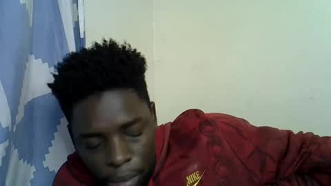 Snapshot of pureblack_ chatting on 16, 11, 2025 Pureblack online show from 16, 11, 2025