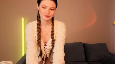Eva online show from 17, 6, 2026