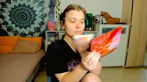 Miss Hanna online show from 8, 7, 2026