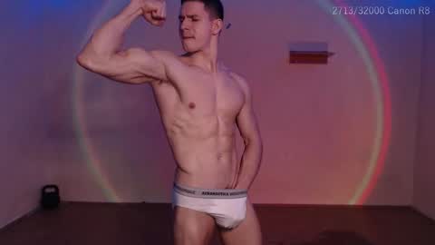 Snapshot of puremenshape chatting on 16, 1, 2026 puremenshape online show from 16, 1, 2026